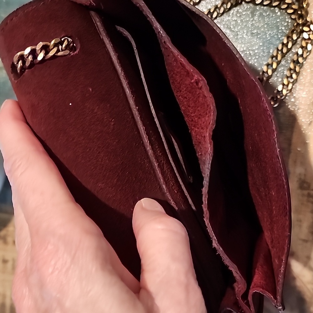 Maxwell Chain Crossbody - Picture 13 of 13